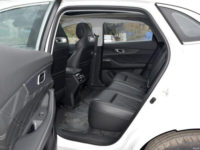 New Car Price SUV Gasoline Car Changan Uni-K 2.0t 2WD Yuexiang