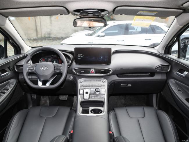 China Car Beijing Hyundai Shengda 2023 Traveler 380t 4WD Luxury Version