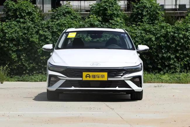 Hyundai Elantra 2023 1.5L CVT Glx Elite Edition