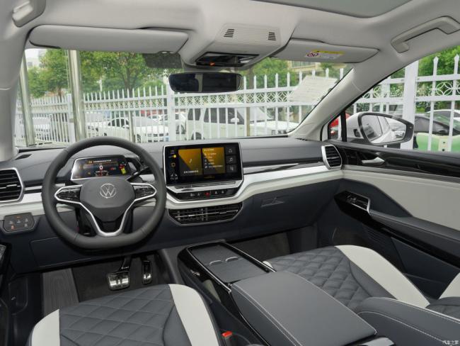 Dashing Car Price ID6 Long Endurance Version PRO SUV Customize