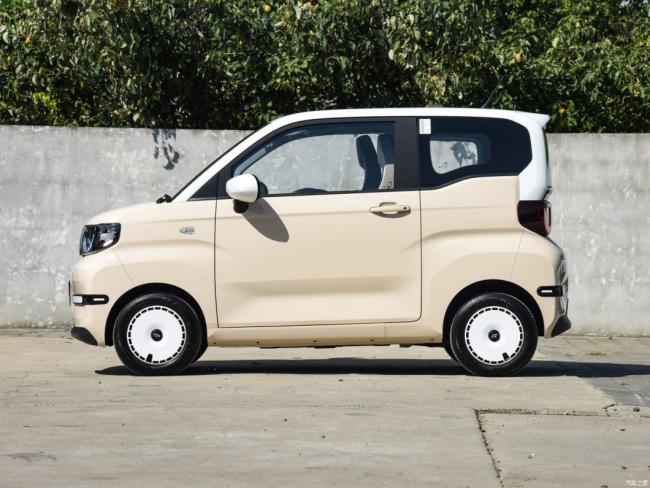 New Car Electric Car Electric Vehicle EV Minicar Cheap Chery New Energy QQ-Ice Cream 2024 120km Cone