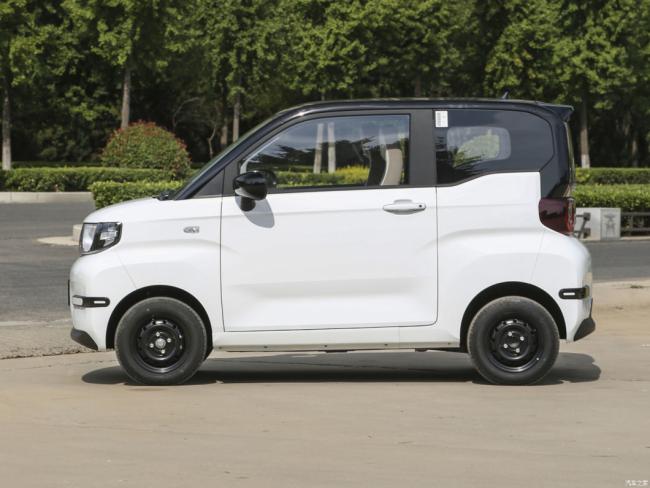 New Car Electric Car Electric Vehicle EV Minicar Cheap Chery New Energy QQ-Ice Cream 2024 170km Milkshake