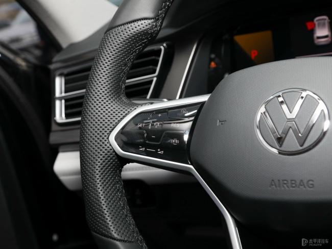 New Car Price Gasoline Car VW Volkswagen Teramont (2023) Redesigned 330tsi 2WD Luxury Version