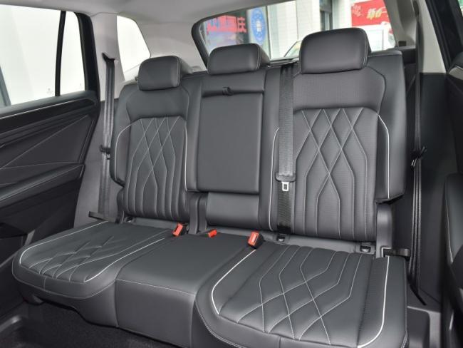 New Car Price Gasoline Car VW Volkswagen Tiguan L (2023) Redesigned 330tsi 2WD Zhixiang Version