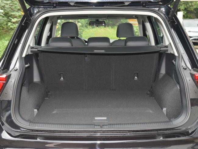 New Car Price Gasoline Car VW Volkswagen Tiguan L (2023) Redesigned 330tsi 2WD Zhixiang Version