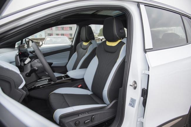 Volkswagen ID. 4 X 2023 Intelligent Enjoyment Long-Range Edition
