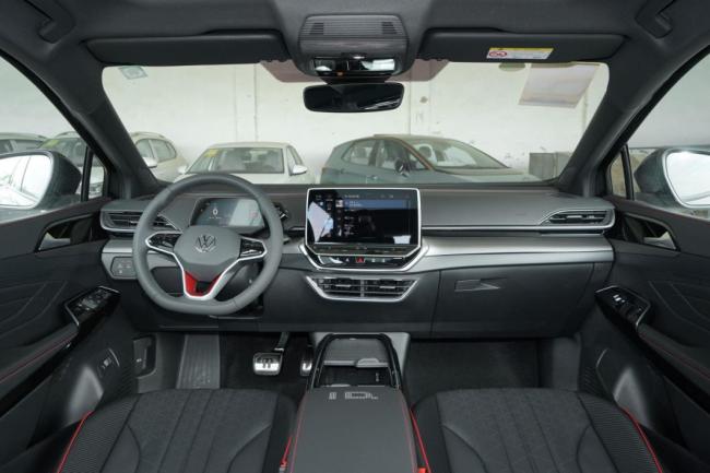 Volkswagen ID. 6 X 2023 Ultra Intelligent Long-Range Edition