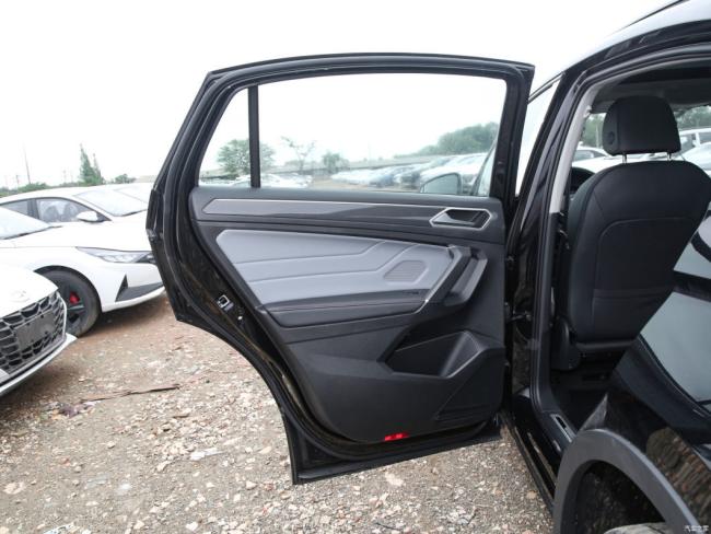 New Car Price Gasoline Car SUV VW Volkswagen Tiguan X Redesigned 380tsi 4WD Zunchong Flagship