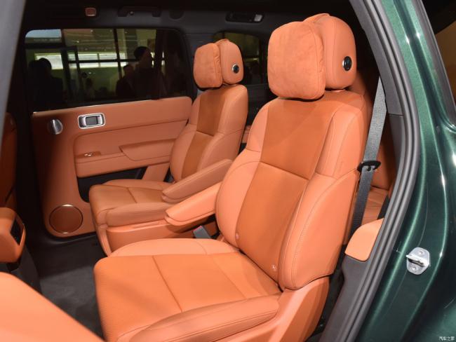 2024 Lixiang Li L9 PRO/Ultra Electric Car Extended Range Vehicles Hybrid Car Leading Ideal