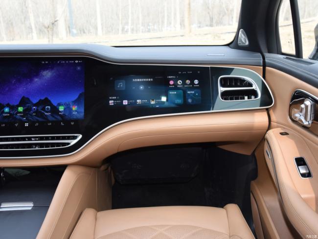 New Car Electric Car Electric Vehicle EV Rising Auto R7 (2023) Long-Range Screen Master