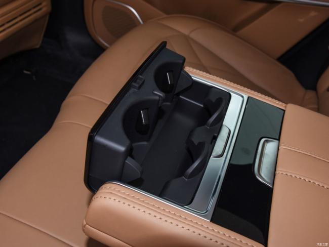 New Car Electric Car Electric Vehicle EV Rising Auto R7 (2023) Long-Range Screen Master