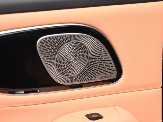 New Car Electric Car Electric Vehicle EV Rising Auto R7 (2023) Long-Range Screen Master