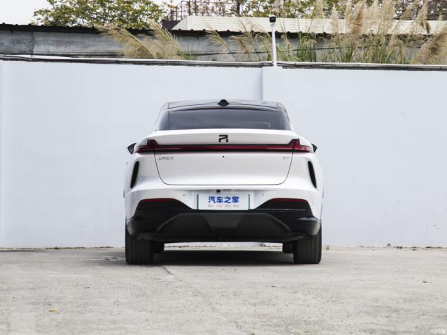 New Car Electric Car Electric Vehicle EV Rising Auto R7 (2023) Long-Range Screen Master PRO