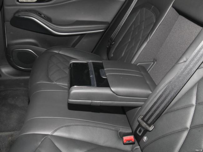 New Car Electric Car Electric Vehicle EV Rising Auto R7 (2023) Long-Range Screen Master PRO