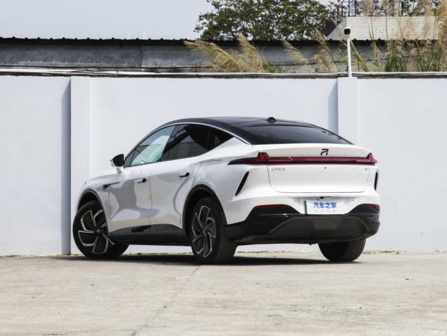New Car Electric Car Electric Vehicle EV Rising Auto R7 (2023) Long-Range Screen Master PRO