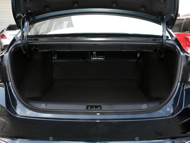 New Car Price Gasoline Car Aeolus Yixuan Max (2024) 1.5L Luxury Version