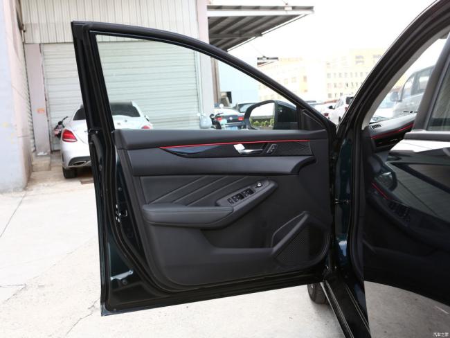 New Car Price Gasoline Car Aeolus Yixuan Max (2024) 1.5L Luxury Version