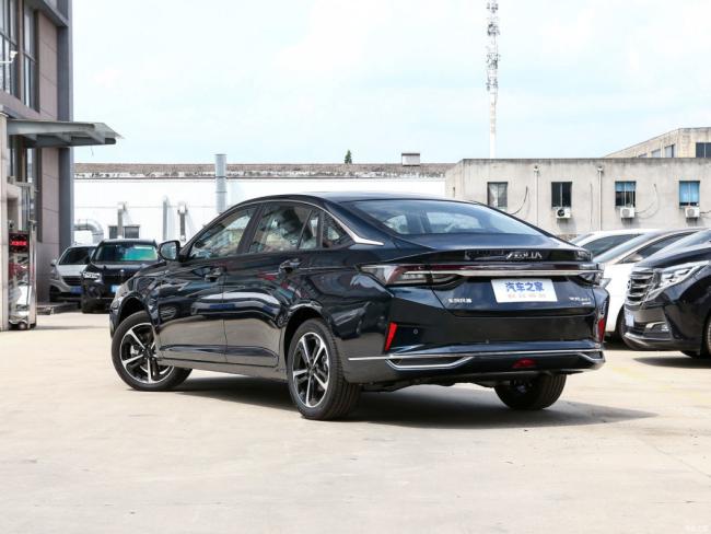 New Car Price Gasoline Car Aeolus Yixuan Max (2024) 1.5L Luxury Version