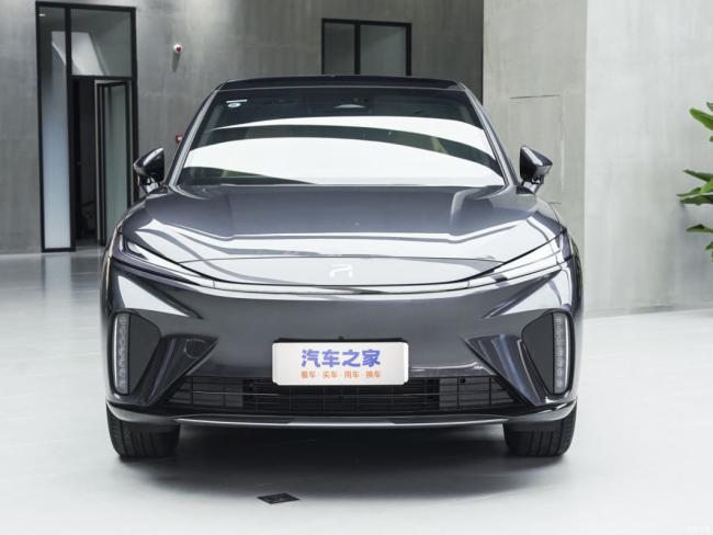 New Car Electric Car Electric Vehicle EV Rising Auto R7 (2023) Rwd Screen Master