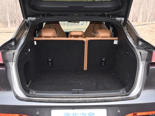 New Car Electric Car Electric Vehicle EV Rising Auto R7 (2023) Performance Screen Master PRO