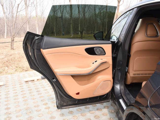 New Car Electric Car Electric Vehicle EV Rising Auto R7 (2023) Performance Screen Master PRO