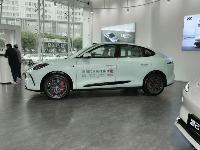 SUV New Car Electric Car Electric Vehicle EV Im Motors Ls6 2023 Max Ultra Long-Range