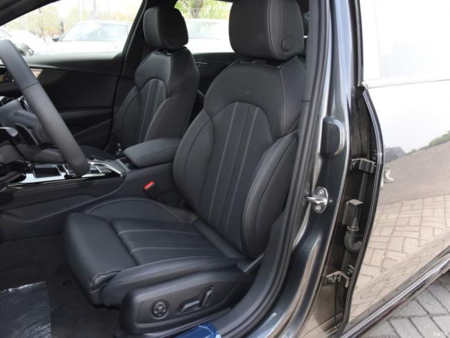 New Gasoline Car Luxury Car Audi A4l (2023) 40tfsi Bang&Olufsen Starry Night Version