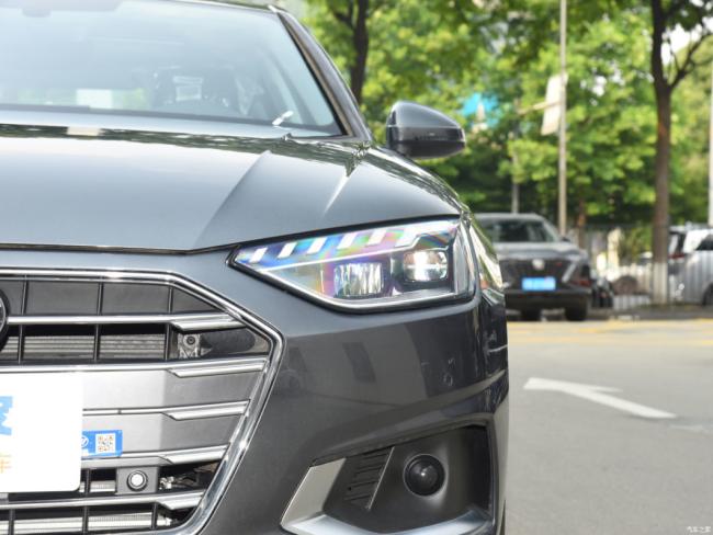 New Gasoline Car Luxury Car Audi A4l (2023) 40tfsi Fashion Elegant Version