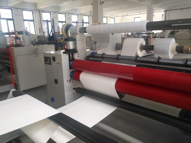 Corrugated Plastic Rolls /Laminate PVC/Pet/PP/Film/Fabric Rewind Slitter Slitting Rewinding Machine