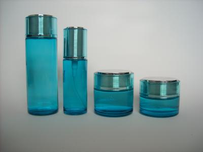 Китай Изготовленные на заказ косметические упаковывая Recyclable стеклянные бутылки и опарникы для сливк лосьона и стороны продается