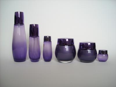 Chine La coutume 2 onces 8 onces a coloré les bouteilles en verre cosmétiques et les pots d'émulsion vide à vendre