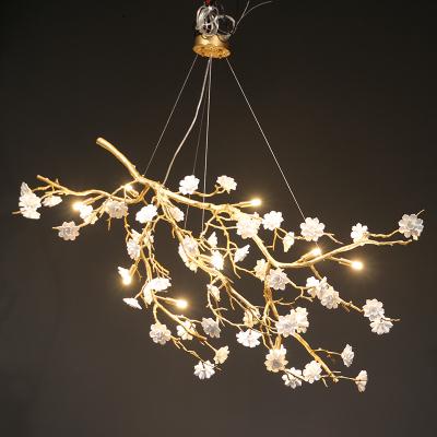 China Customized Flower Petal Chandelier 1 - 2 Years Warranty 50000 Hours Lifespan for sale