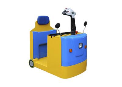 China Standing Type Electric Tow Tractor With Strong Traction Power Integrated Control Handle for sale
