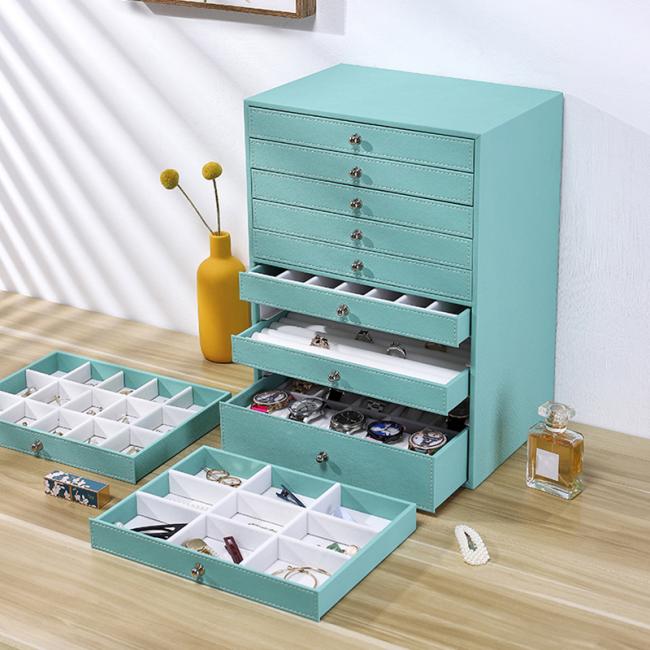 Jewelry storage capacity demonstration