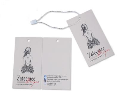 China Custom Printed Personalised Centerfold Clothing Paper Swing Tags Supplier for sale