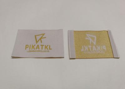 China A costura personalizada tecida etiqueta o material do poliéster das etiquetas/fio de algodão para a roupa à venda