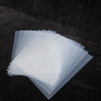 中国 130 Microns Waterproof PET Film Sheet Milky Silkscreen Inkjet Printing Film 販売のため