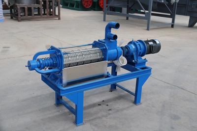 China Carbon Steel Poultry Manure Solid Liquid Separator 3t/H 7kw for sale