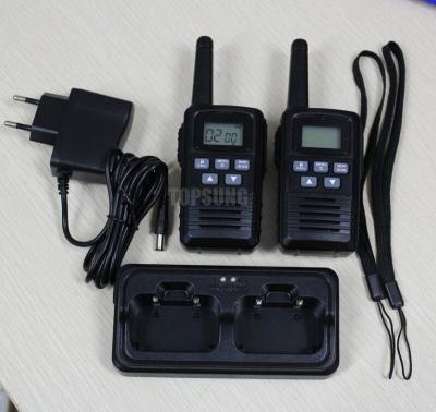China Topsung New pair FRS/GMRS best walkie talkies radios w/ dock charger 002 for sale