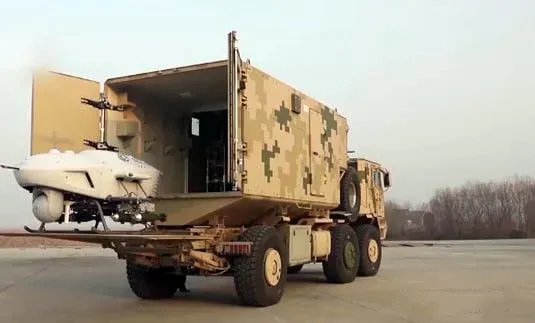 Iisuzu Hino HOWO Uav Drone Emergency Support Vehicle Fixed Wing Uav Transportation Truck