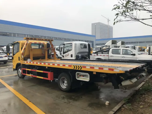 4tons 5tons 8tons Road Wrecker Road Platform Towing Wrecker for Sale