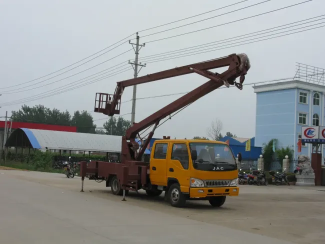 China 18m/20m/22m Pick up Truck Articulated Boom Lift Cherry Picker High Altitude Operation Working Truck Aerial Work Platform Truck