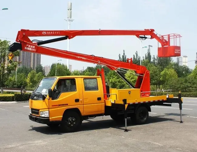 China 18m/20m/22m Pick up Truck Articulated Boom Lift Cherry Picker High Altitude Operation Working Truck Aerial Work Platform Truck