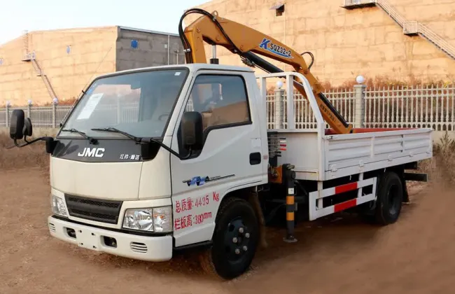 Jmc/JAC 2ton 3tons Mini Truck Crane with Knuckle Folding Arm Crane