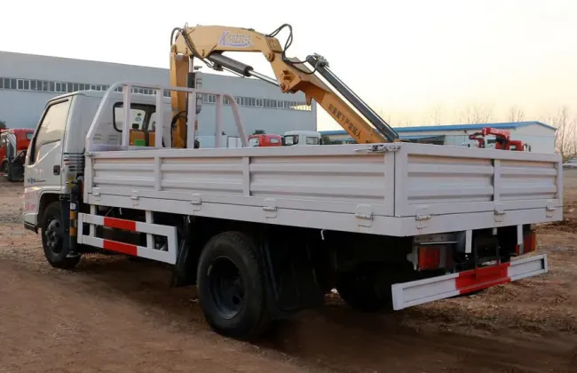 Jmc/JAC 2ton 3tons Mini Truck Crane with Knuckle Folding Arm Crane