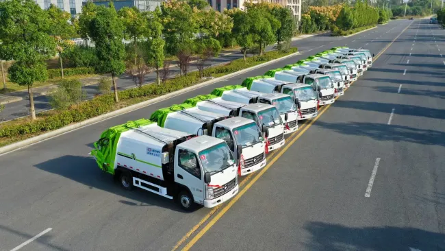 8cbm Rear Loader Compressed Compactor Garbage Truck Dongfeng Garbage Compactor Collection Truck