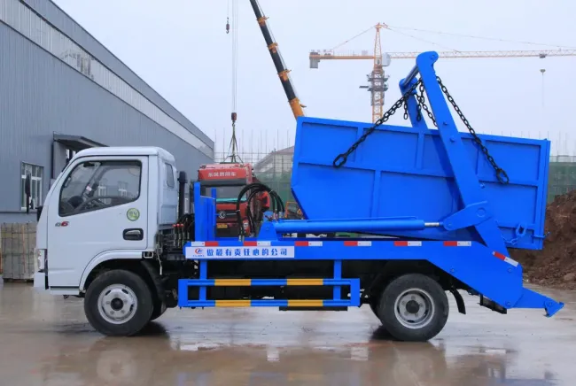 Dongfeng 6 Cubic Swing Arm Roll Garbage Truck 4X2 Refuse Collection Garbage Collection Vehicle