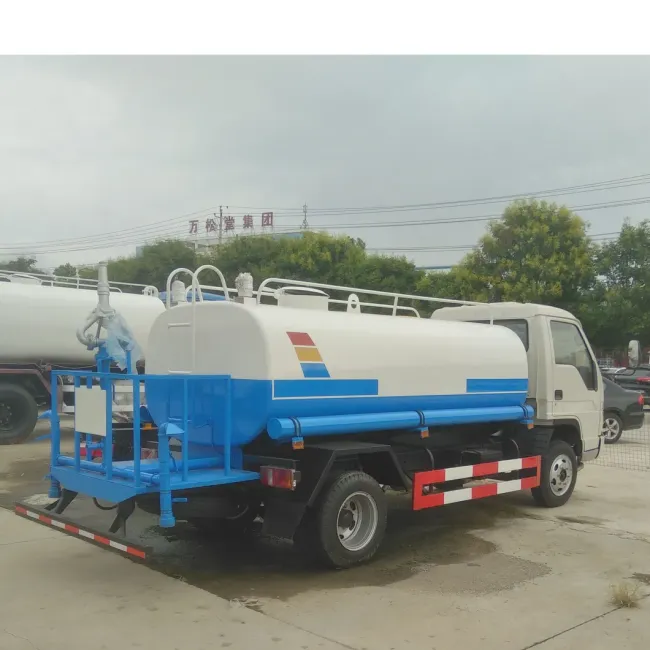 Forland 4X2 2ton/3ton/4ton Water Transportation Vehicle Water Bowser Sprinkler Truck Spraying Drinking Water Truck Watering Cart Tank Truck Garden Truck