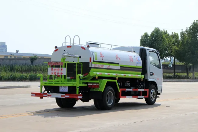 Dongfeng DFAC Engine 4000 /10000liters Water Sprinkler Tanker Truck for Washing Road and Street