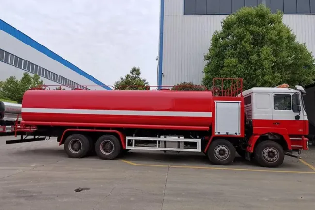 Shacman 25000 Liter Fire Fighting Water Tank Truck
